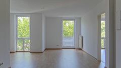 modern geschnittene 2-Raum-Wohnung mit Balkon und EBK, Hausmeisterdienste inklusive