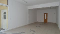 Ladengeschäft mit großem Schaufenster in der Anton-Ulrich-Straße, ebenerdig, provisionsfrei!